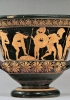 I soldati si agganciano gli schinieri ai polpacci e si armano di scudo tondo, lancia ed elmo. Cratere ateniese a figure rosse risalente al 510 a.C. (New York, Metropolitan Museum of Art)