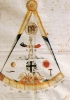 La società segreta mutuò la simbologia dalla Massoneria (il compasso) e dal misticismo cristiano, (la croce e la corona di spine). (Venezia, Museo del Risorgimento)