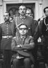 Il generale Augusto Pinochet (seduto con gli occhiali scuri) insieme agli alti gradi dell’esercito cileno.