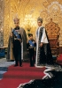 Reza Pahlavi assieme al principe Reza e all’imperatrice Farah a Teheran nel 1967. Reza Pahlavi fu scià dell’Iran dal 1941 al 1979. (Foto Dmitri Kessel)