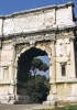 L’arco di Tito fu costruito a Roma dopo l’8 d.C., per celebrare le vittorie di Vespasiano e Tito nella guerra giudaica. (Foto Stierlin)