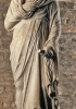 L’imperatore è raffigurato come un filosofo antico, con la barba lunga e il mantello. (Parigi, Louvre - Foto RMN/ H. Maertens)