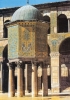La grande moschea di Damasco è una delle più significative costruzioni risalenti all’opera di monumentalizzazione della città, intrapresa all’inizio del VII secolo. Gli elaborati mosaici a fondo oro furono opera di maestranze bizantine. (Foto Mazenod)
